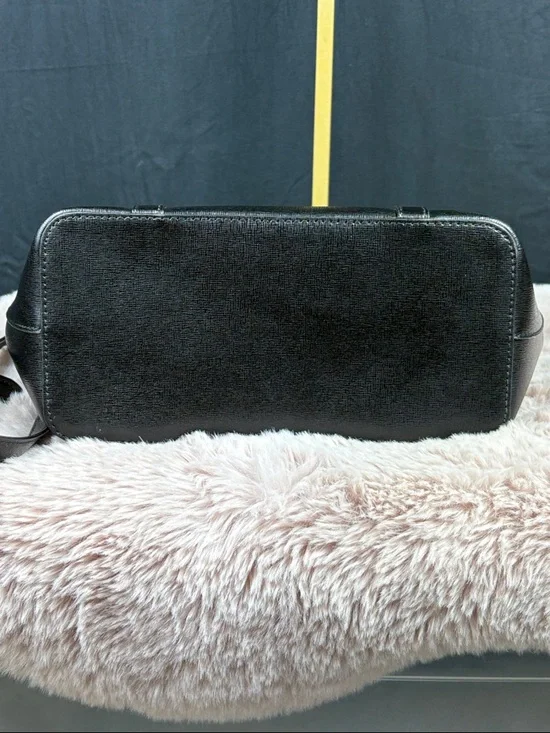 Ted Baker Katness Saffiano Leather Tote NWOT COA PROVIDED - Picture 4 of 9